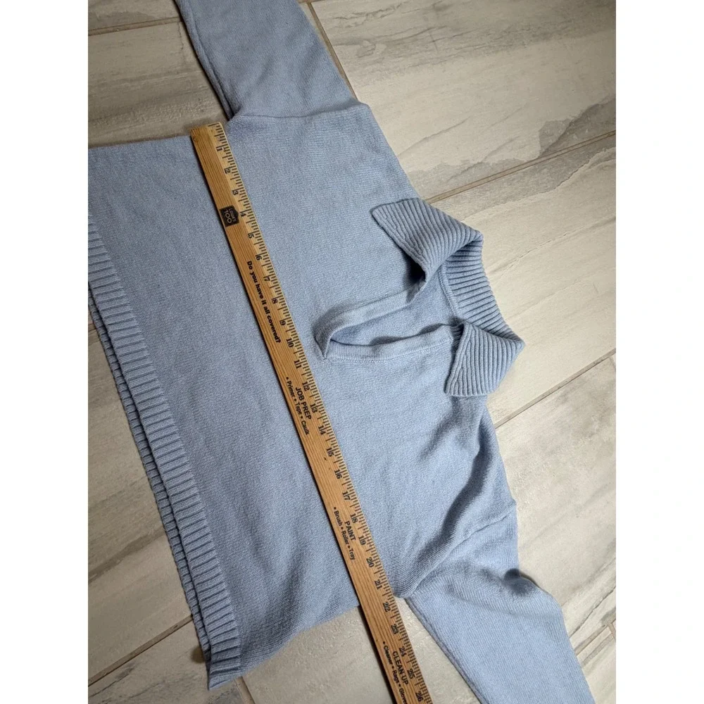 Edikted Light Blue Cropped Knit Sweater Spread Collar V-Neck Size S/M
